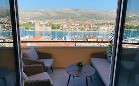 Mentha Apartments Trogir
