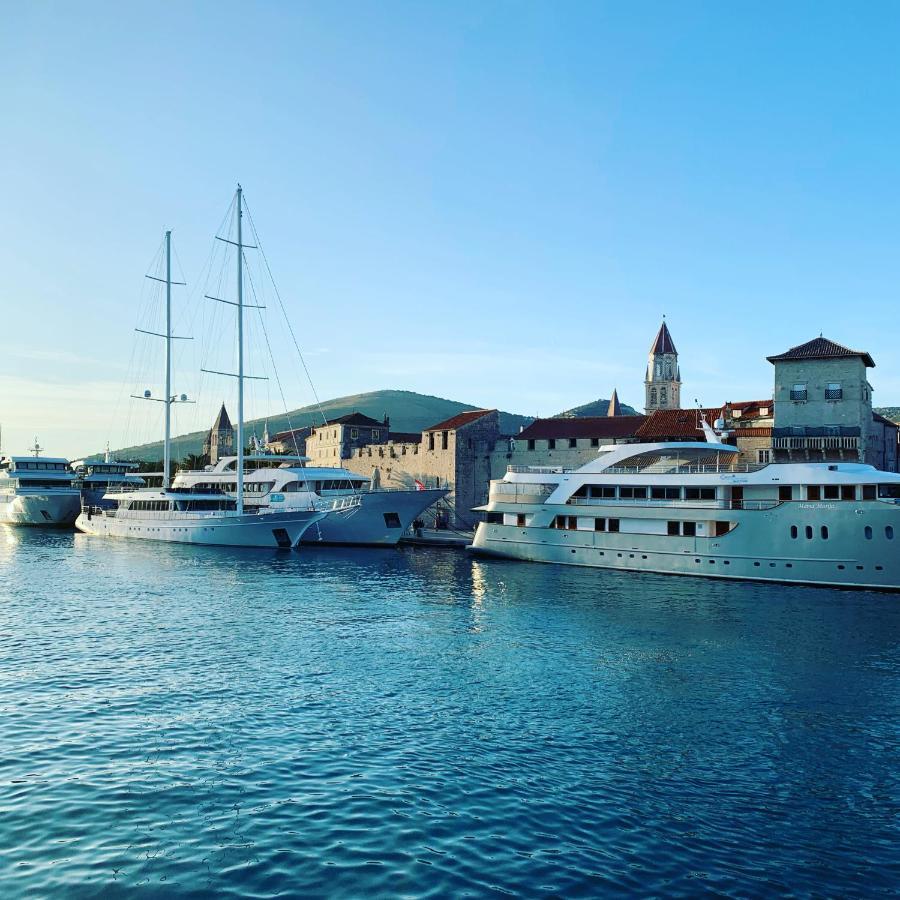 Mentha Apartments Trogir Zewnętrze zdjęcie